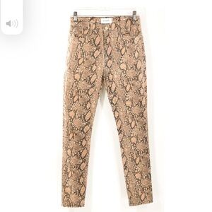 FRAME snake print high waist skinny cropped jeans.